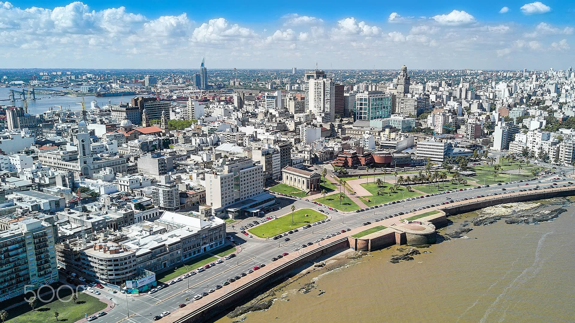 playa pocitos montevideo